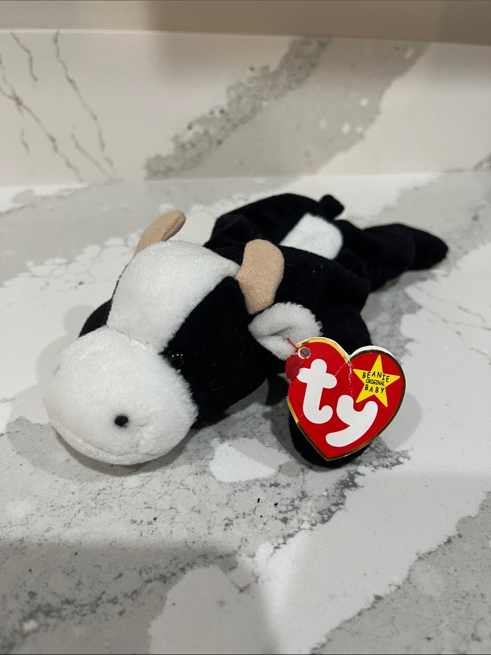 Ty Black and White Cow Beanie Plush with Heart Tag (Daisy 1994)